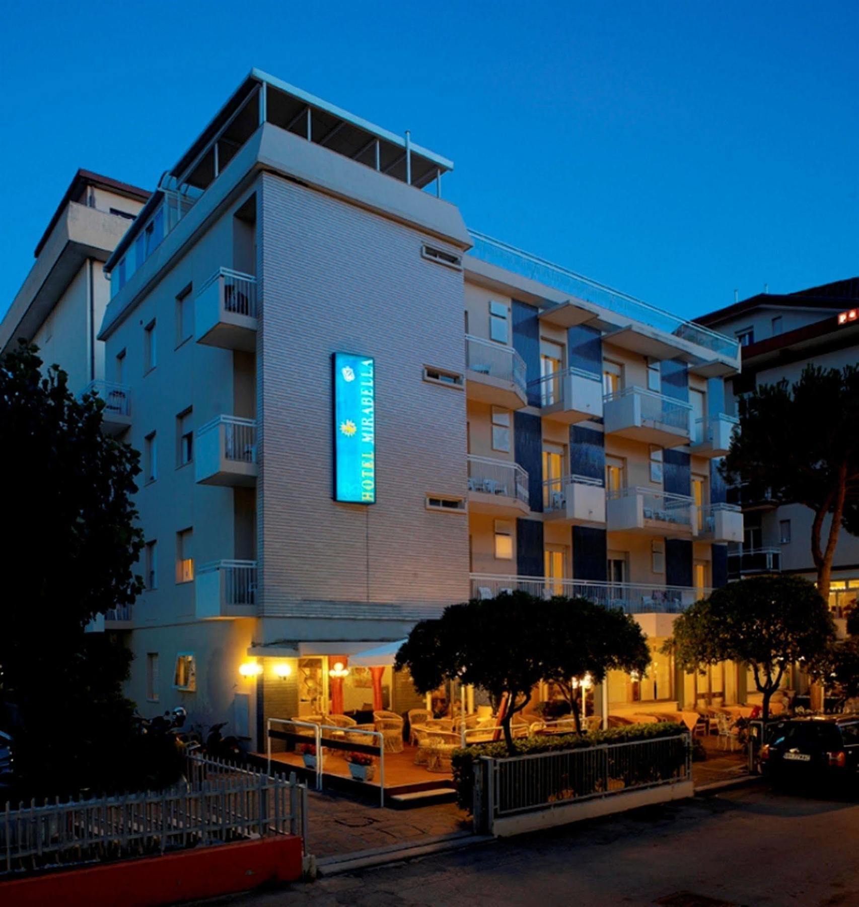 Hotel Mirabella ريتشوني المظهر الخارجي الصورة